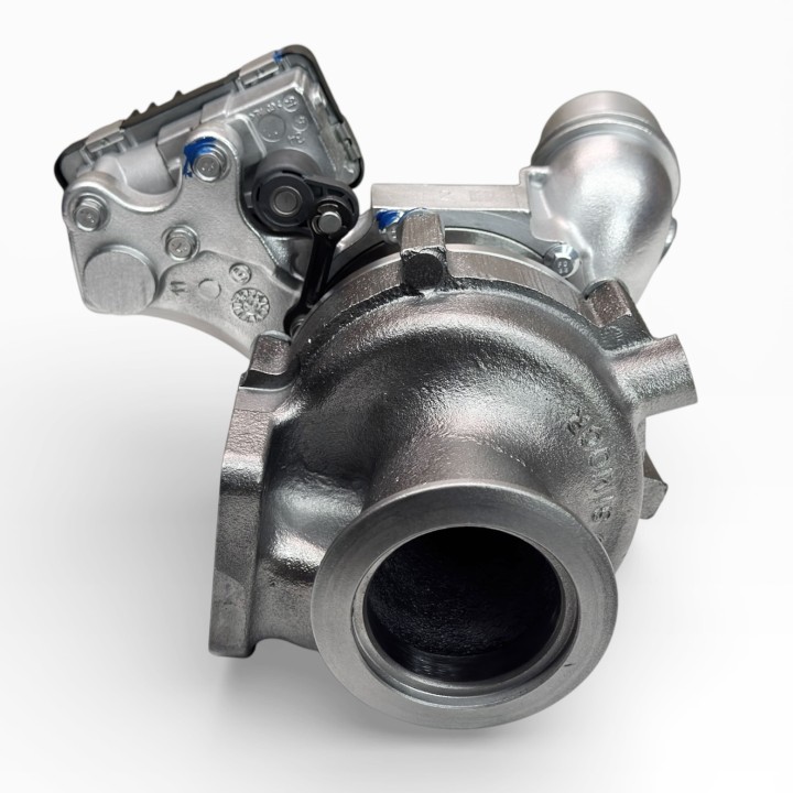 Turbo BMW 120d F20 21 320D E90 E91 E92 F30 F31 420d